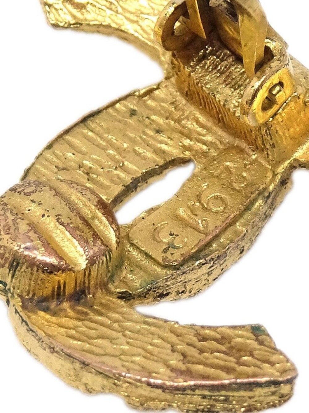 Chanel Gold CC Clip-On Earrings 2913 136261 - Picture 7 of 8